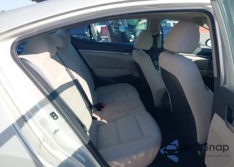 2017 Hyundai Elantra Value Edition из США, поврежденный, VIN KMHD84LF3HU363703